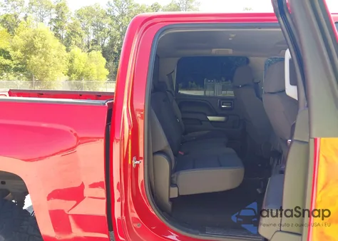 2017 Chevrolet Silverado 1500 2Lt z USA, uszkodzony, nr VIN 3GCUKREC8HG197123